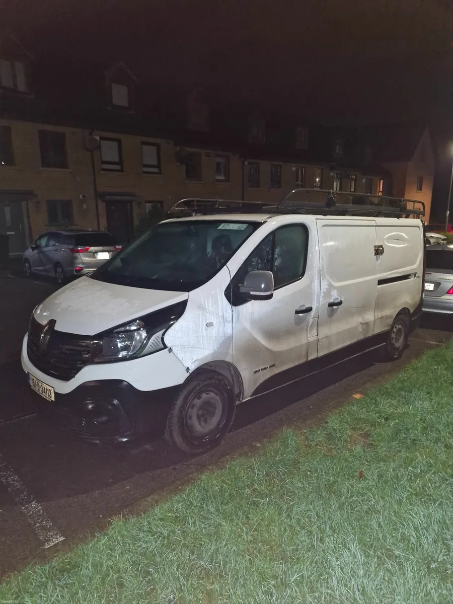 Renault Trafic 2015 - Image 4