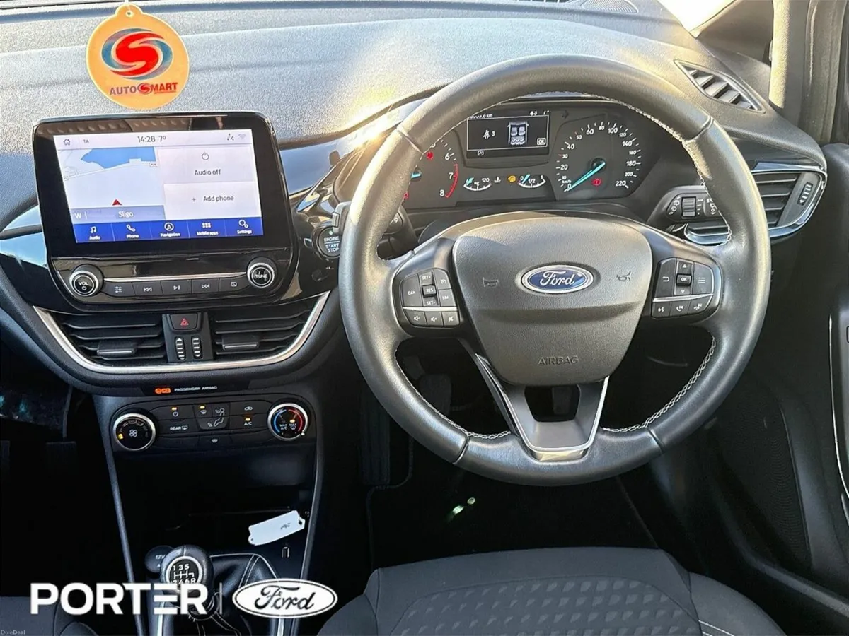 Ford Fiesta 1.0 TITANIUM 95PS - Image 3