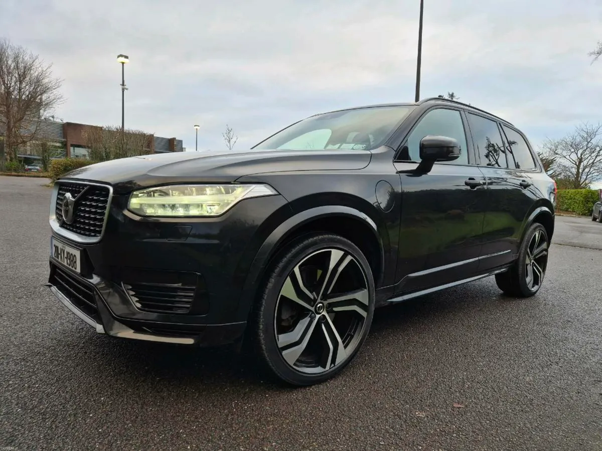 Volvo XC90 2020 R Design Dark - Image 5