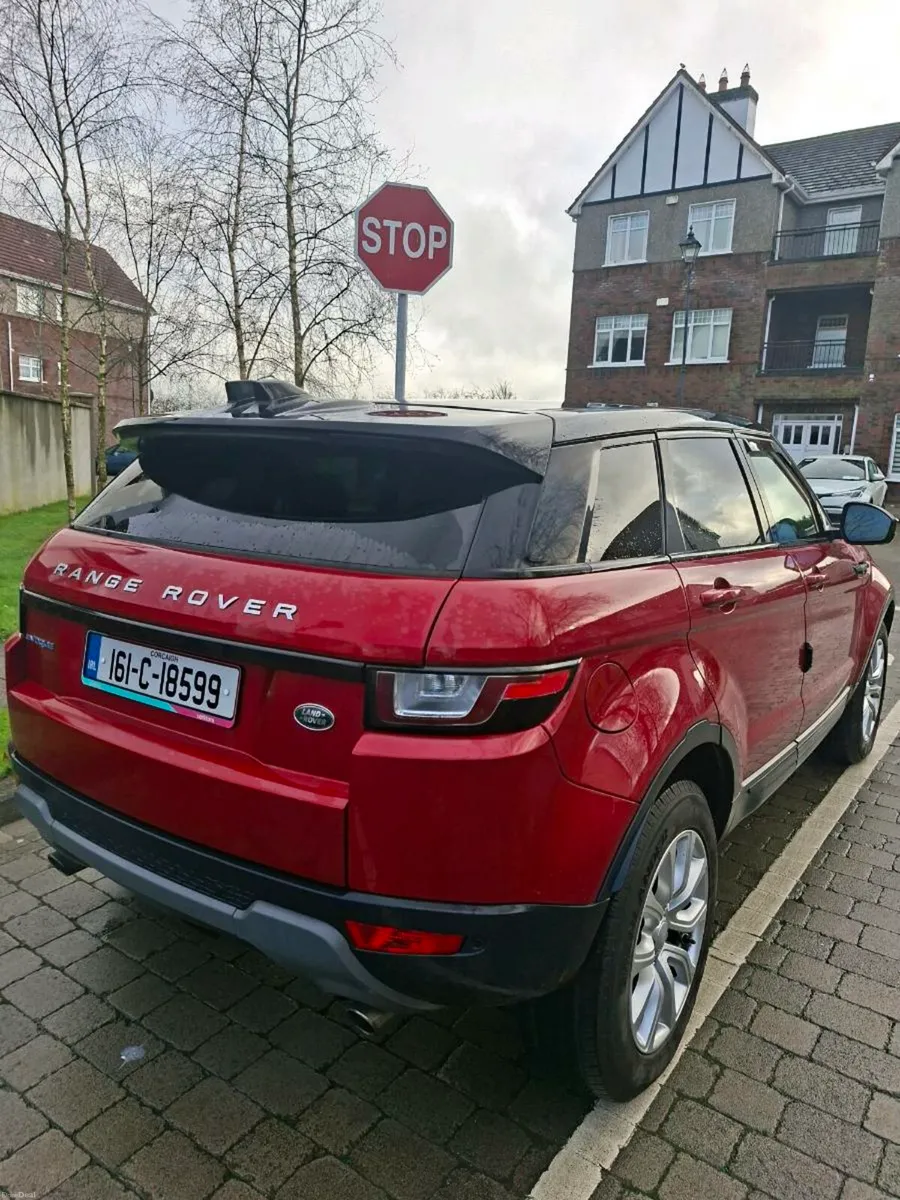 LAND ROVER EVOGUE 2016 - Image 4