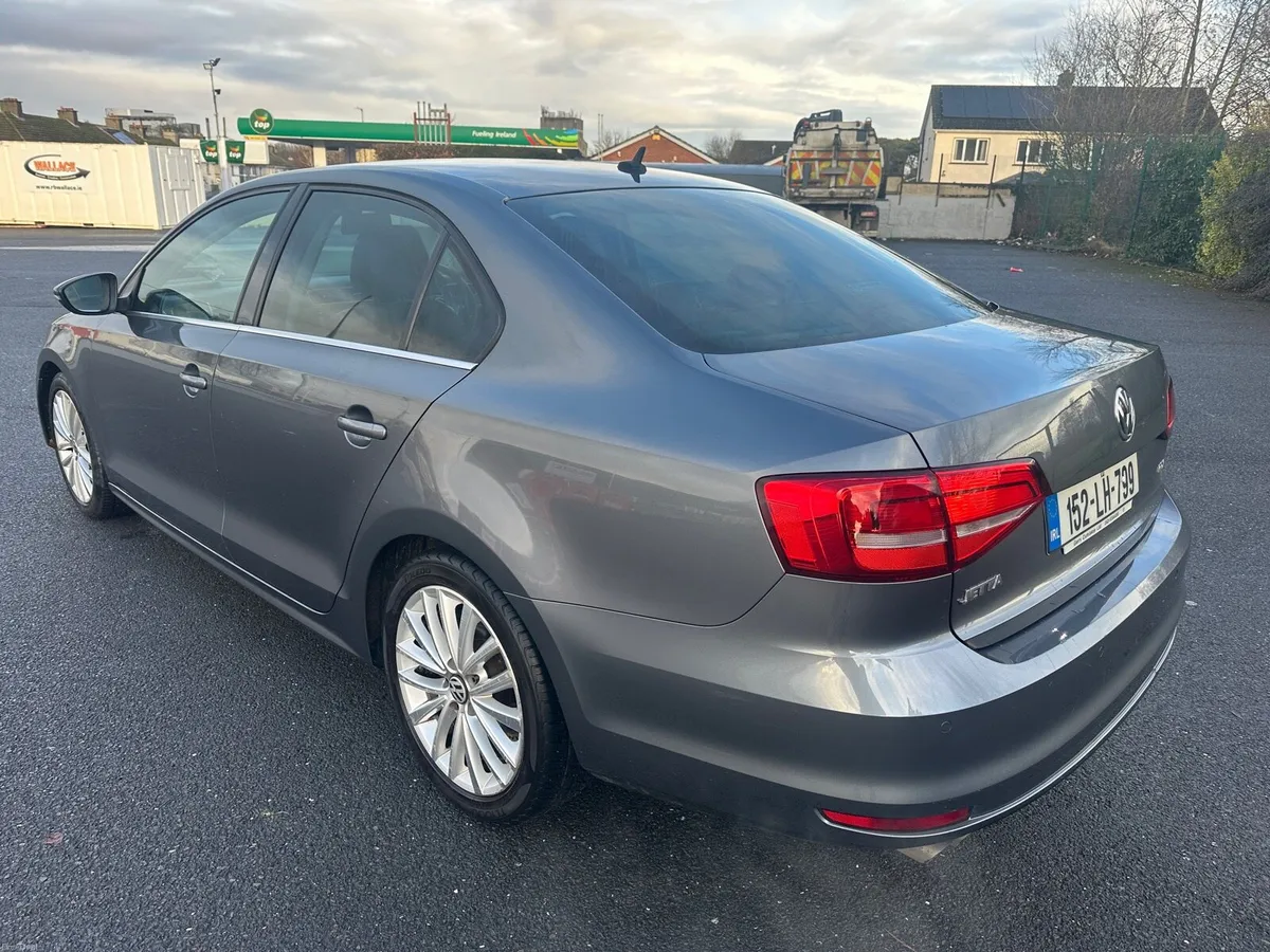 DSG Automatic Jetta NCT TAX LEATHER 2.0 Diesel - Image 4