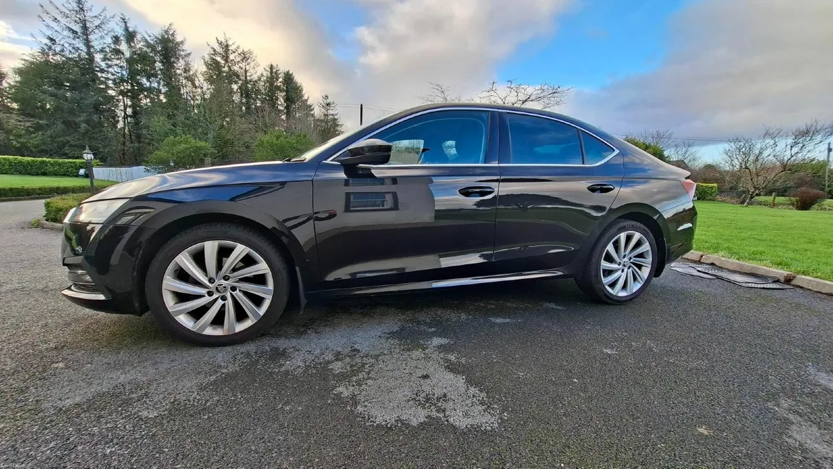 Skoda Octavia 2022 **NEW NCT 03/28** - Image 1