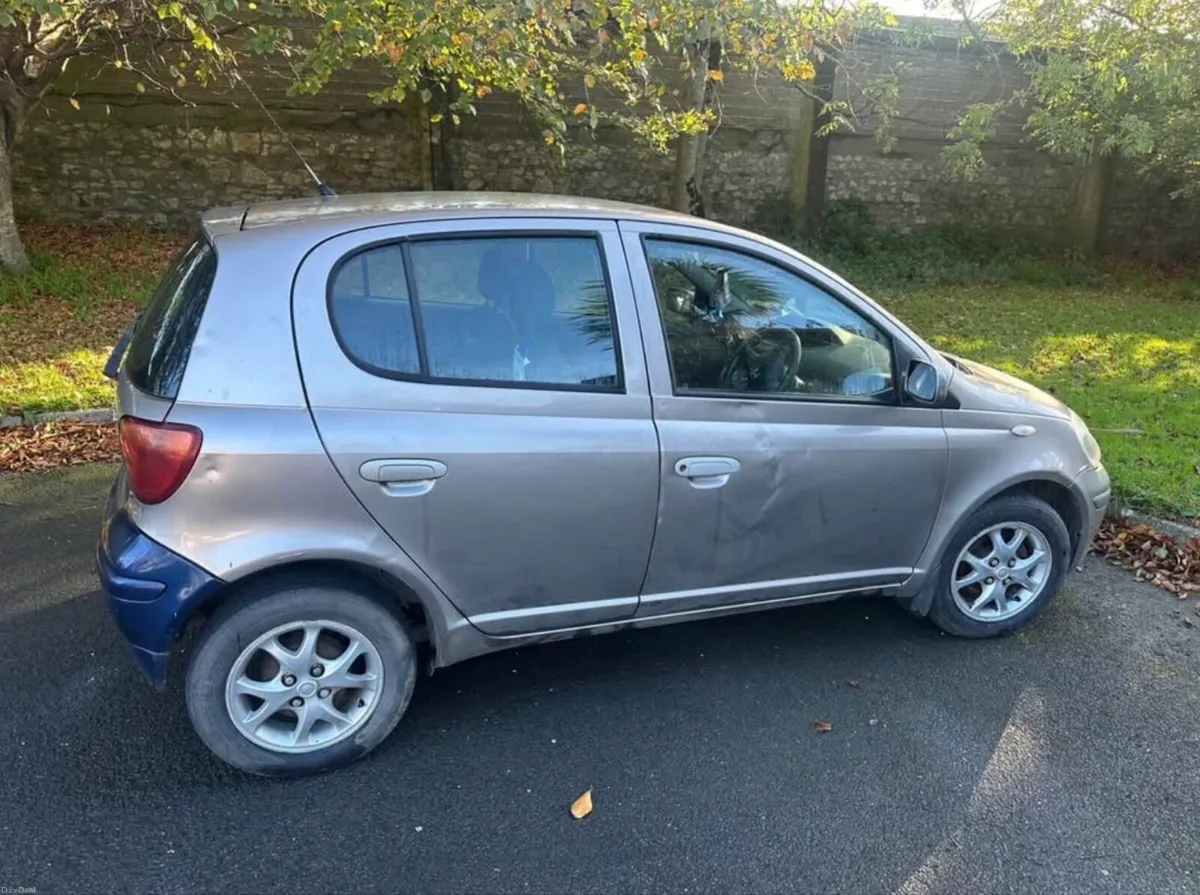 Toyota Yaris - Image 2