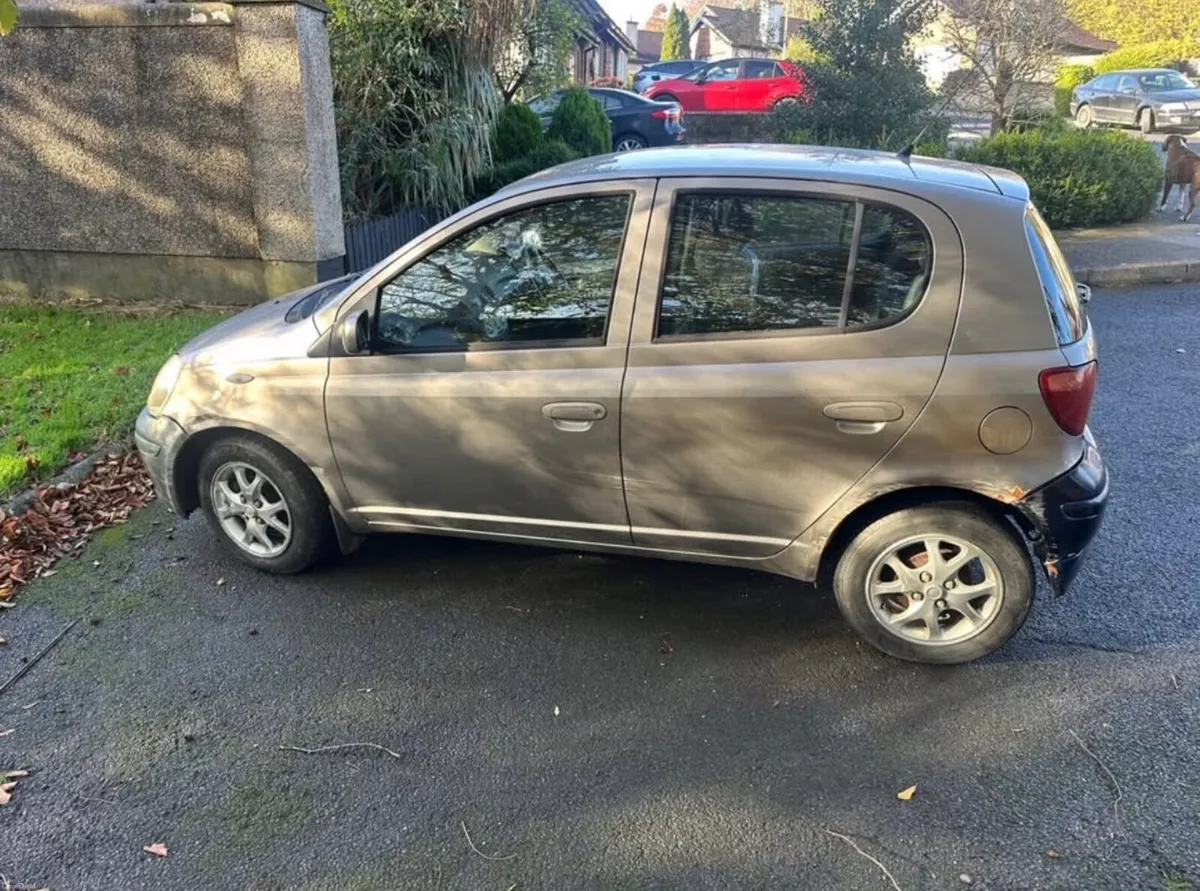 Toyota Yaris - Image 3