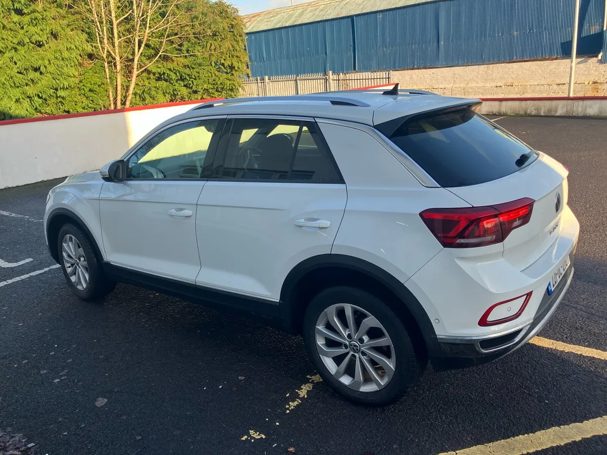 2022 VW T-Rock 1.5 Petrol  6Speed Manual - Image 4