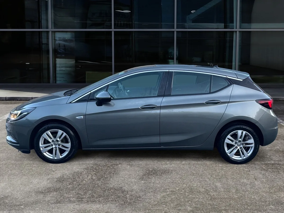 2017 Vauxhall Astra 1.6CDTI 2 years Nct - Image 3