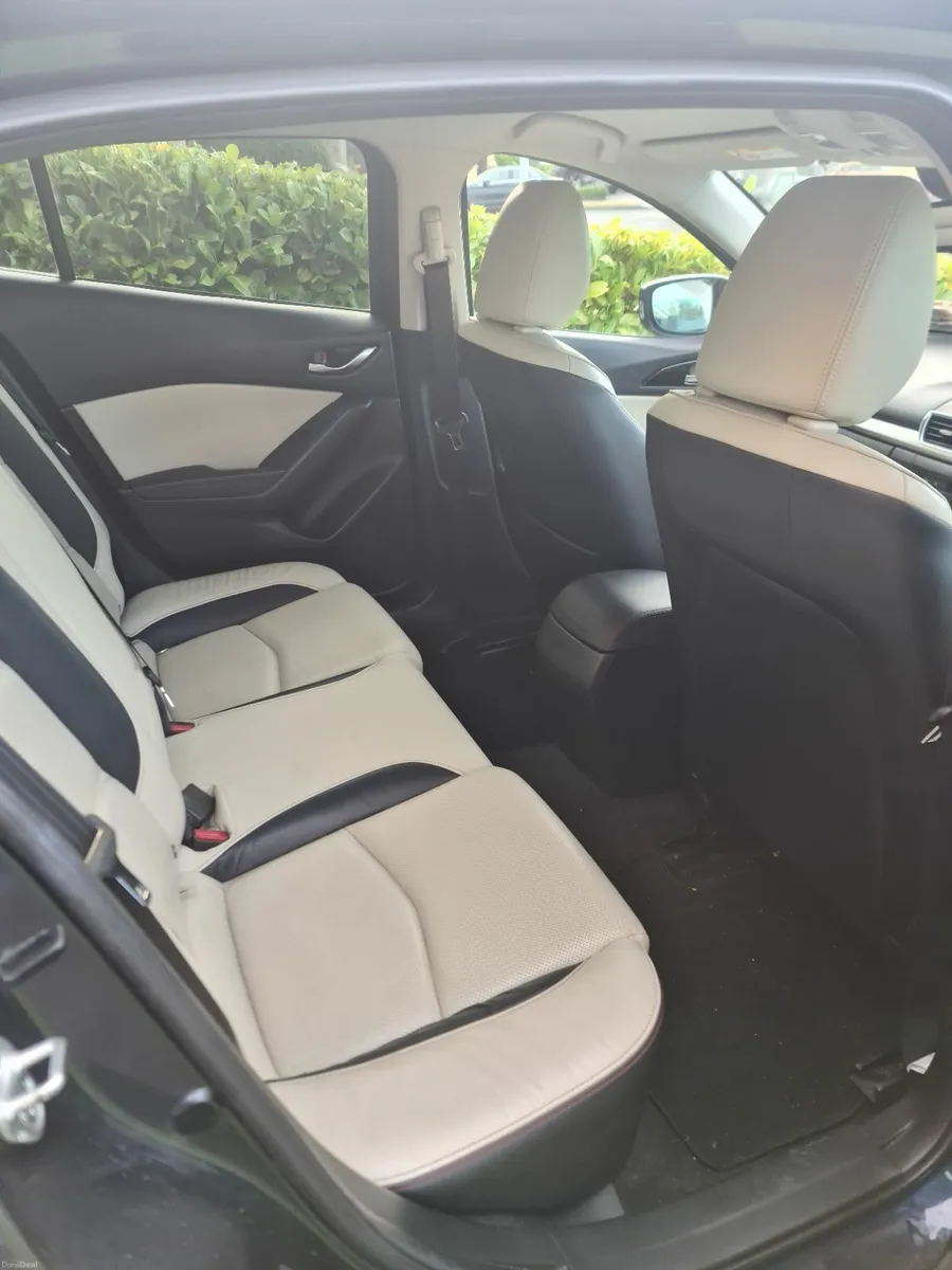 Mazda Mazda3 2016 - Image 2