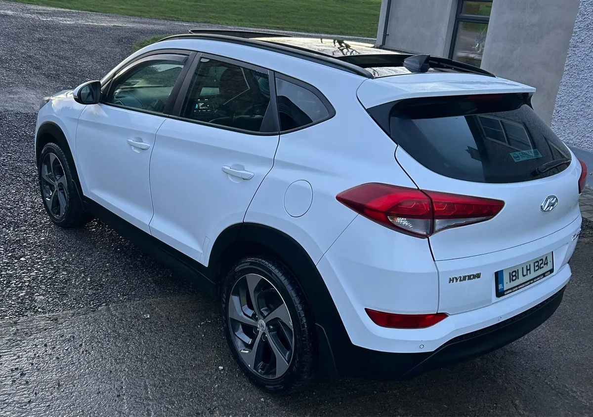 2018 Hyundai Tucson 1.7 D Premium Pan Roof - Image 4