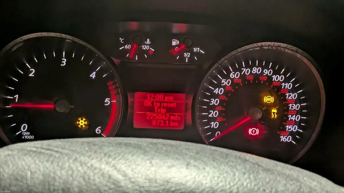 2010 Ford Modeo 2.0 TDI Zetec - Image 2