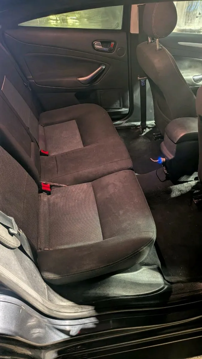 2010 Ford Modeo 2.0 TDI Zetec - Image 4