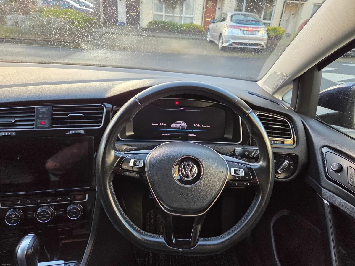 Volkswagen Golf Highline Auto 2017 - Image 4