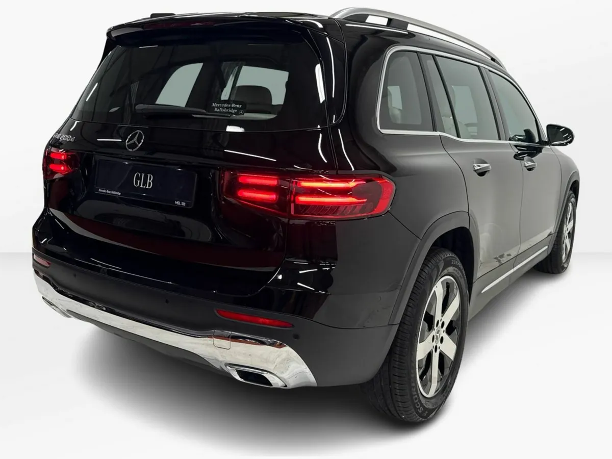 Mercedes-Benz GLB GLB 200 d PROGRESSIVE LINE 7 Sea - Image 3