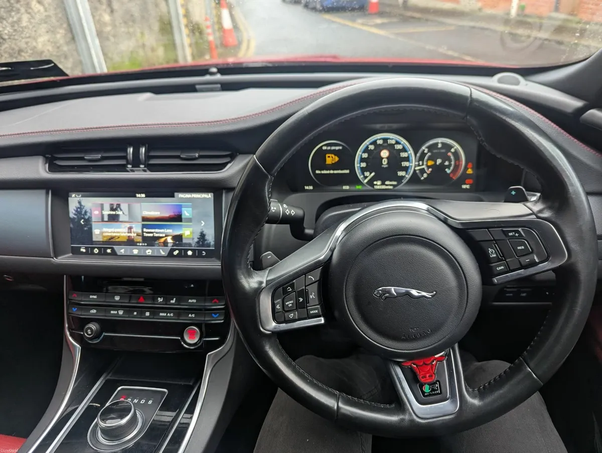 Jaguar XF SPORT 2016 - Image 2