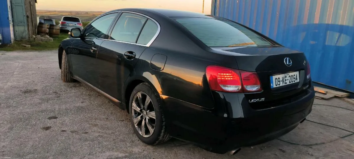 Lexus GS300 H. V6 3.0 petrol NCT 3 months tax - Image 3