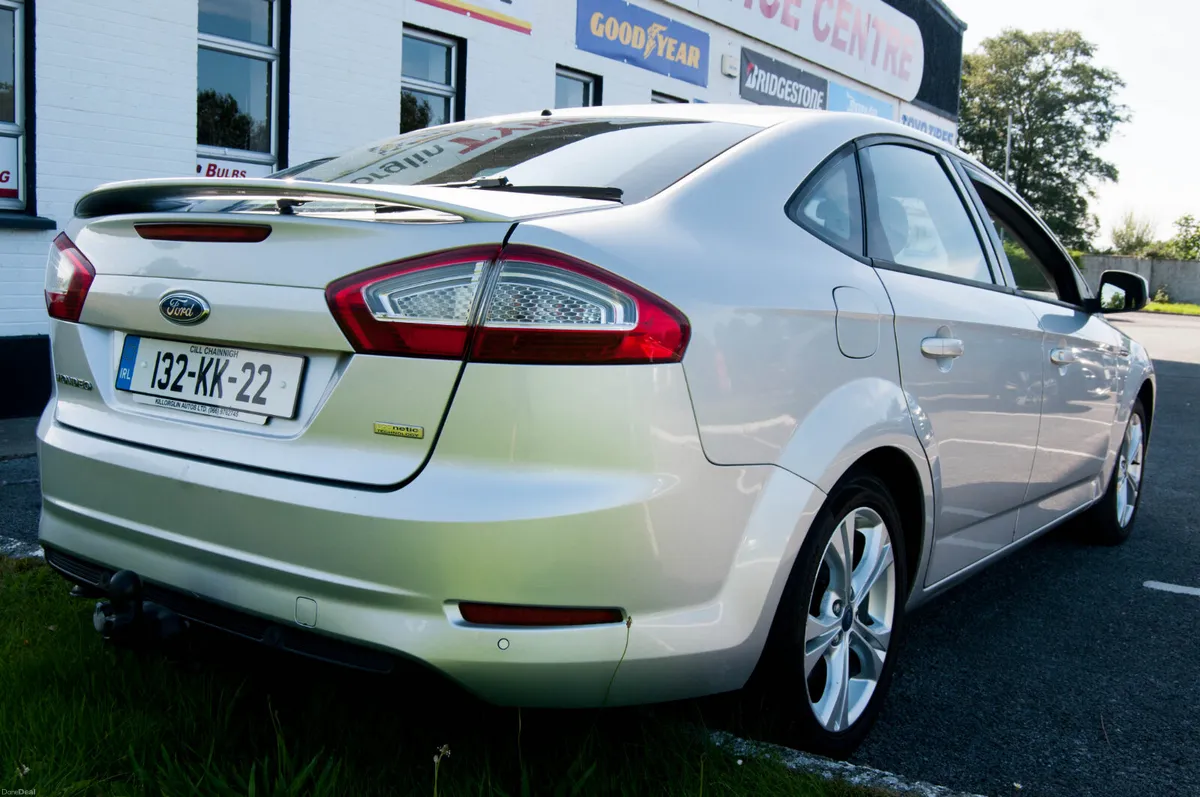 Ford Mondeo 2013 1.6tdci 115ps Zetec (Hatchback) - Image 4