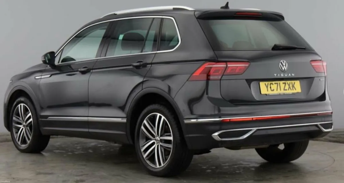 2.0 TDI Elegance SUV 5dr Diesel DSG 4Motion Euro 6 - Image 3