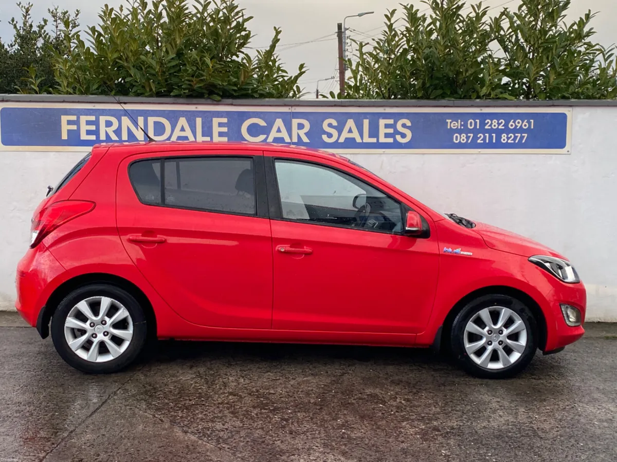 ✅Hyundai i20 Low kms Ideal first car 🚗 - Image 2