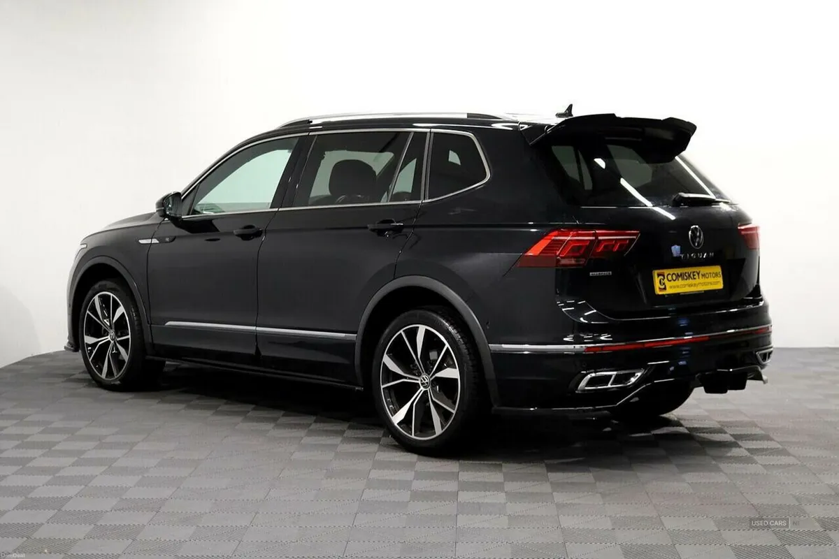 Volkswagen Tiguan Allspace TDI R-Line - Image 4
