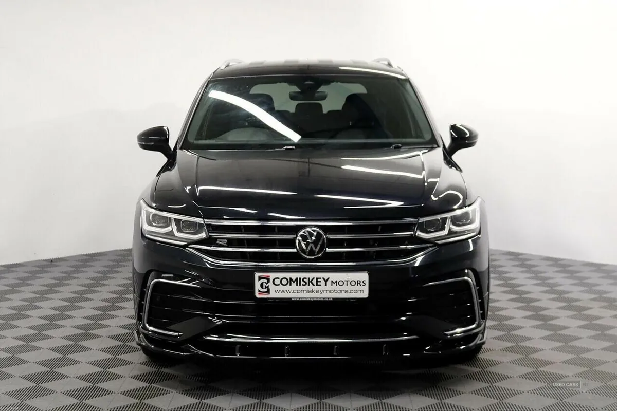 Volkswagen Tiguan Allspace TDI R-Line - Image 2