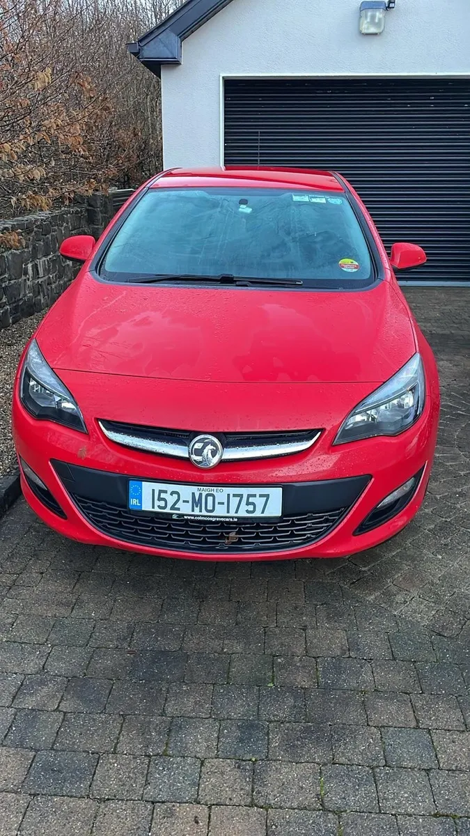 Vauxhall Astra 2015 - Image 1