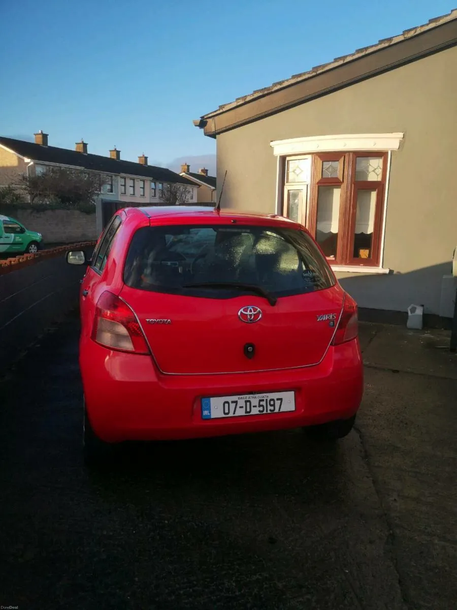 Toyota yaris - Image 4