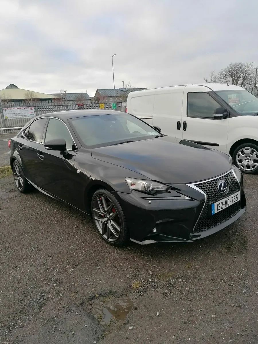16-aug 2013 Lexus IS 300H F Sport ALL INCLUSIVE - Image 2