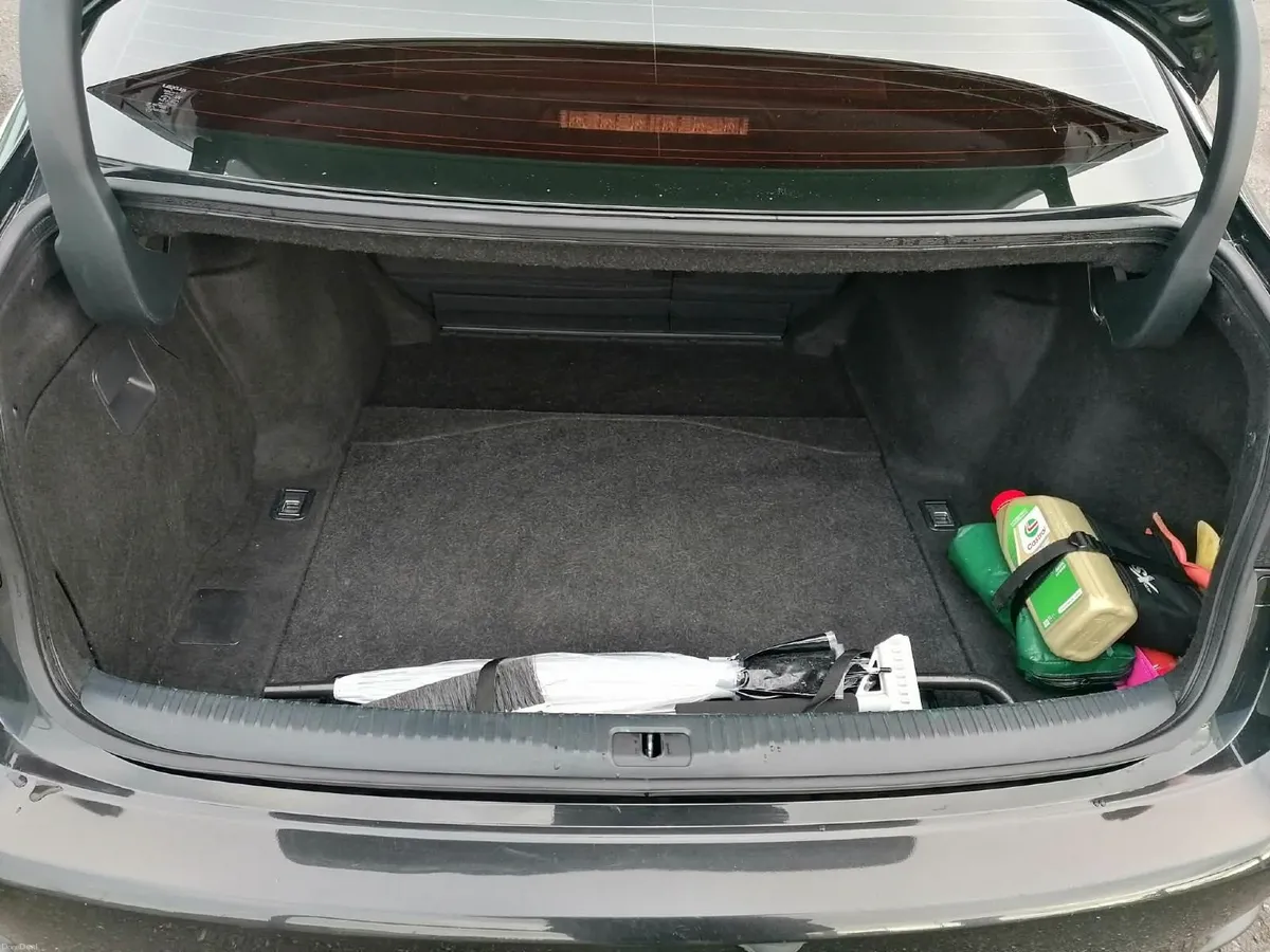 16-aug 2013 Lexus IS 300H F Sport ALL INCLUSIVE - Image 4