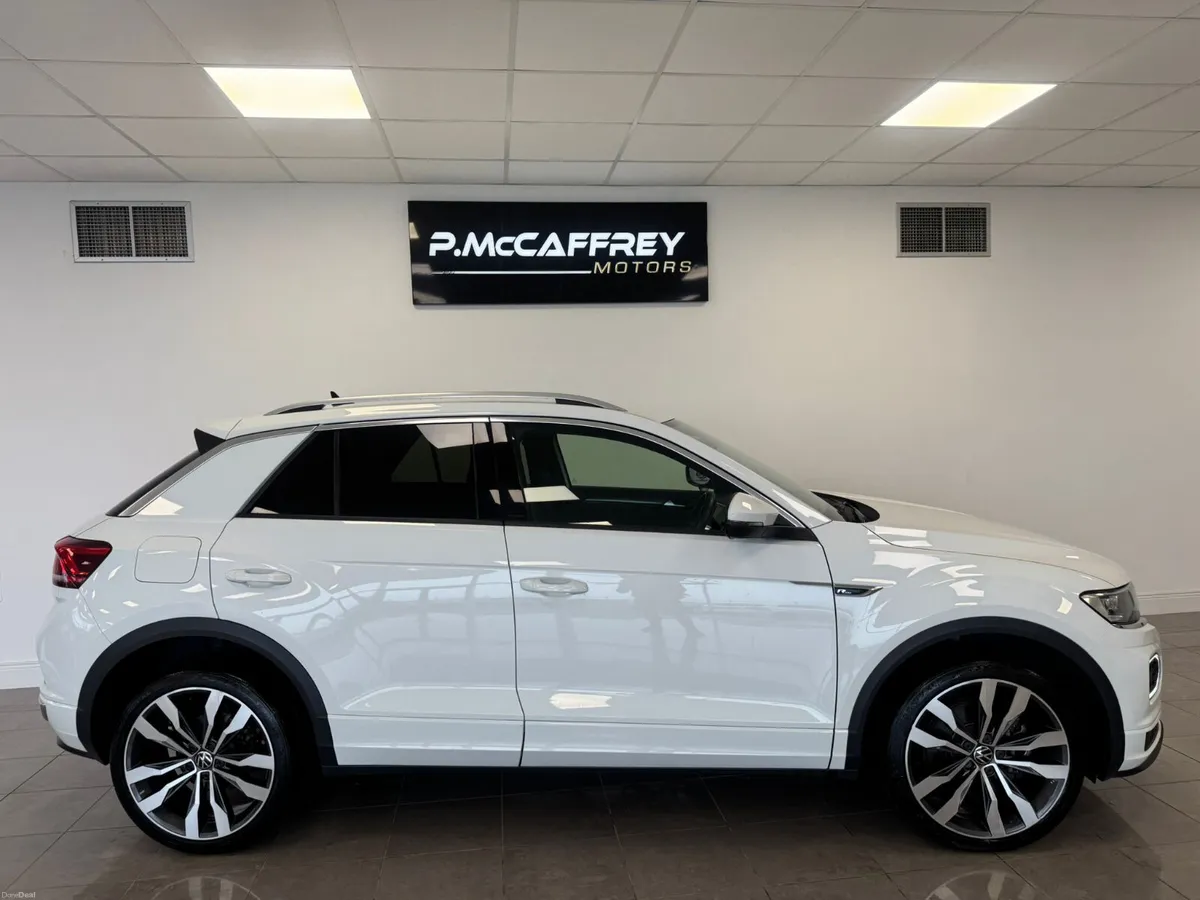 2021 VOLKSWAGEN T-ROC 2.0 TDI R-LINE 150 BHP AUTO - Image 2