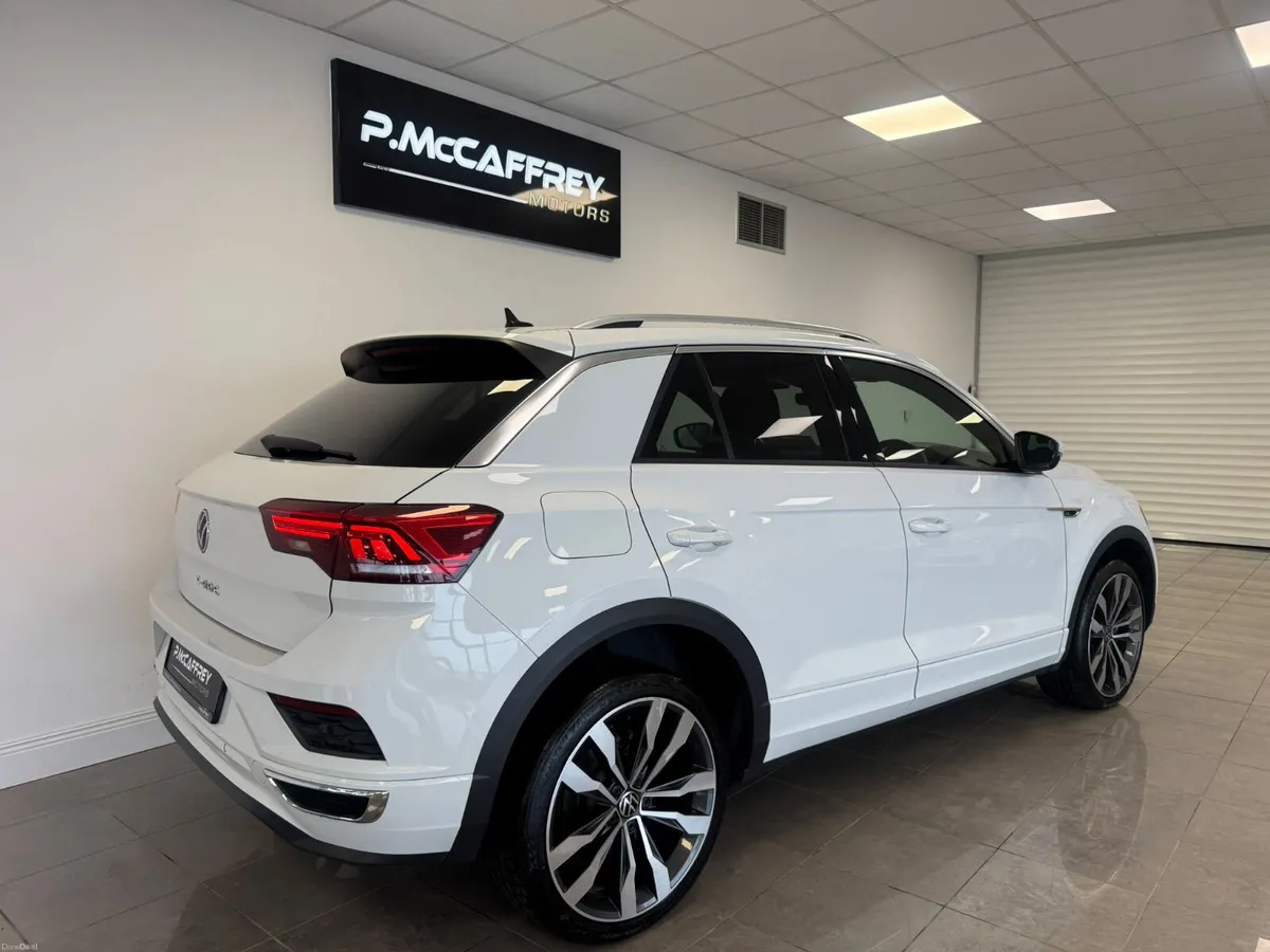 2021 VOLKSWAGEN T-ROC 2.0 TDI R-LINE 150 BHP AUTO - Image 3