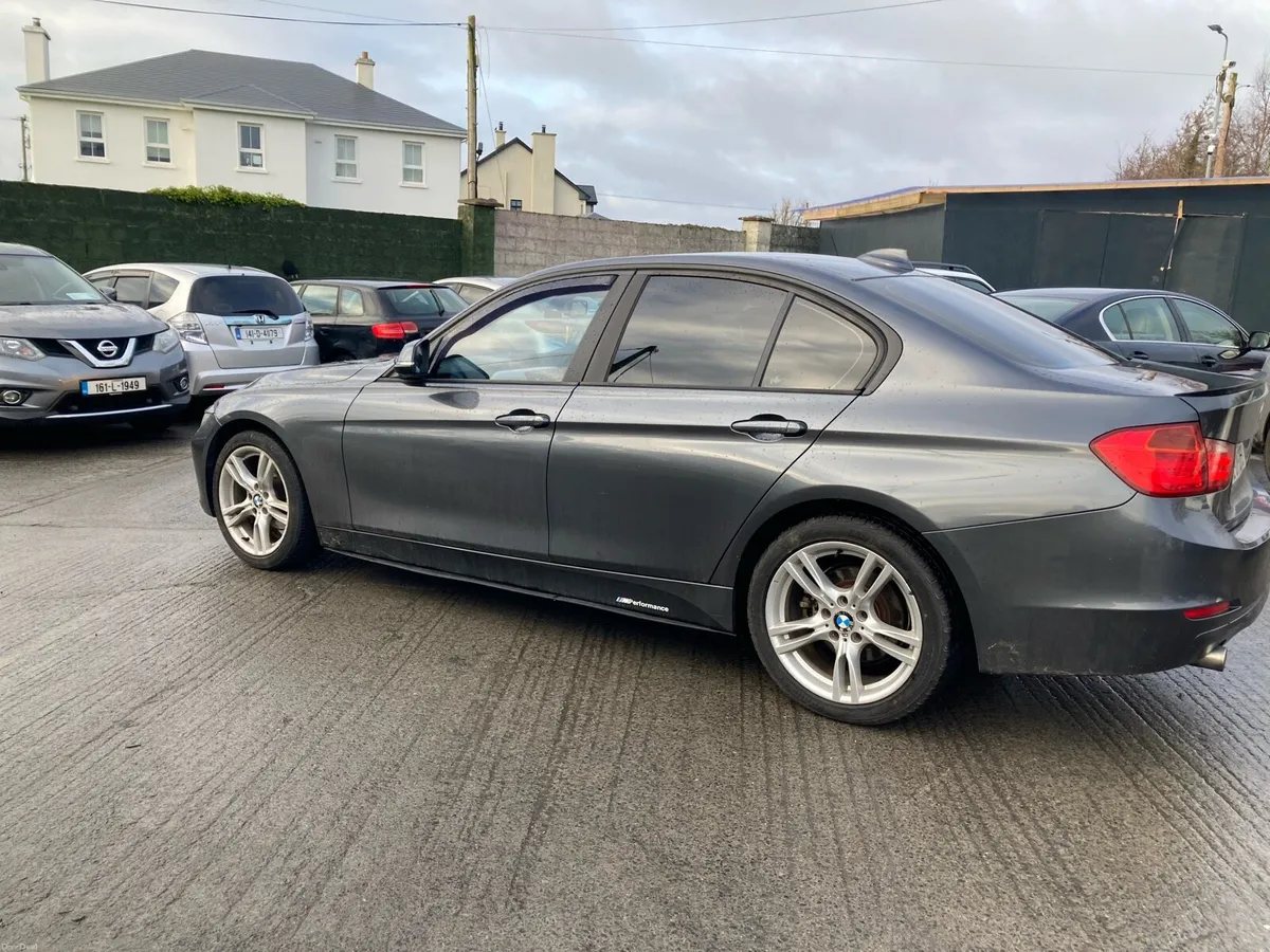 12 bmw 320D automatic - Image 3