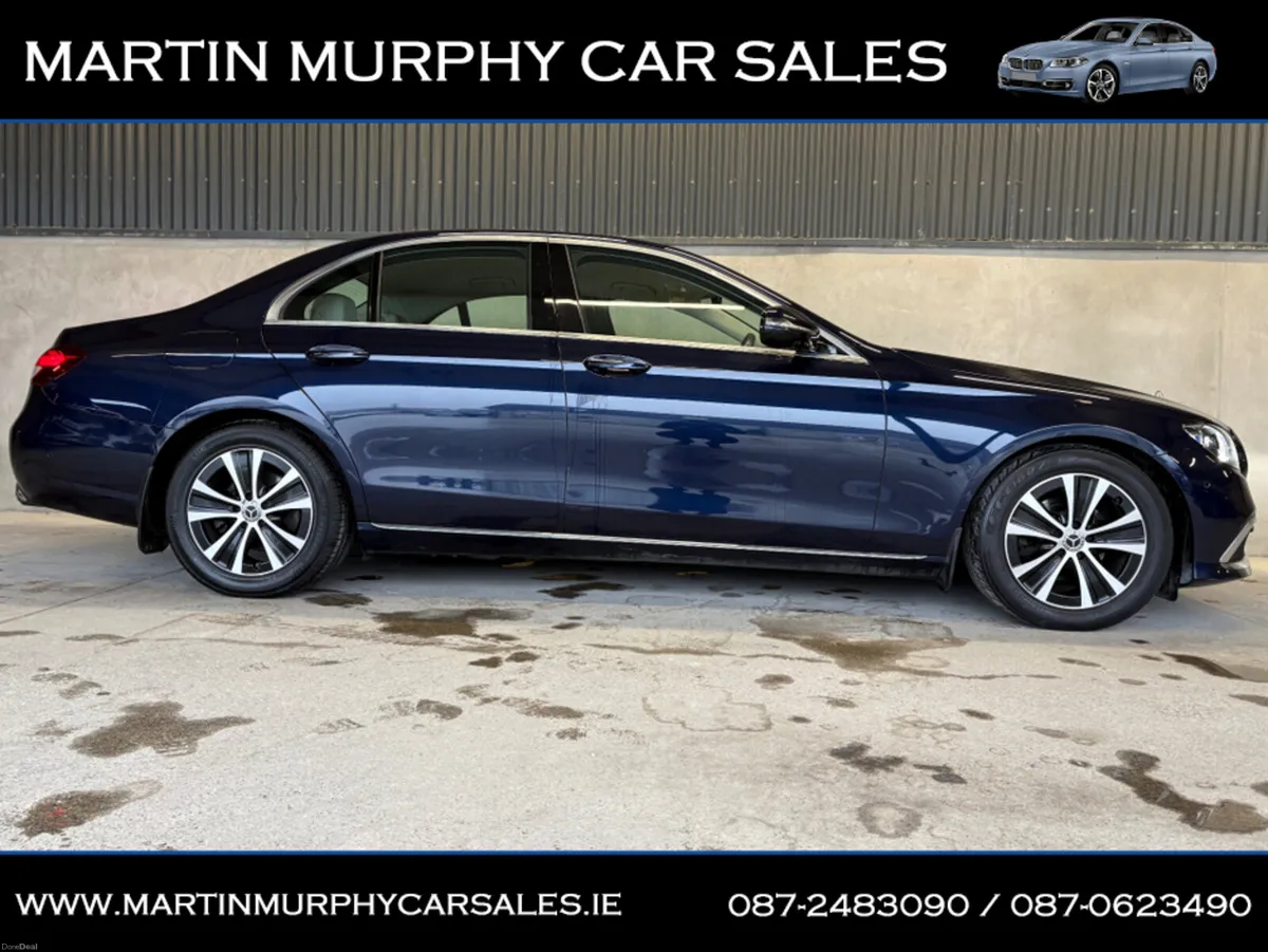 Mercedes-Benz E-Class E220 EXCLUSIVE * FSH * - Image 2