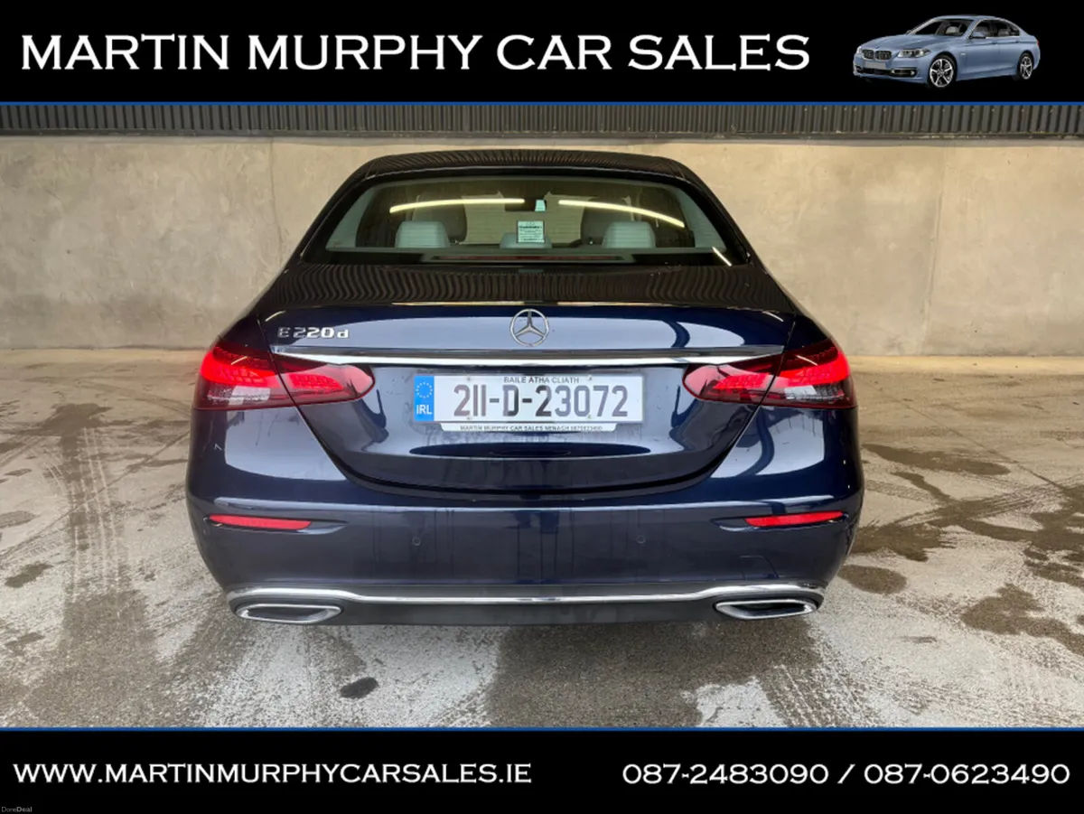 Mercedes-Benz E-Class E220 EXCLUSIVE * FSH * - Image 4
