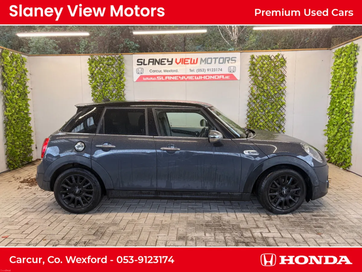 Mini Cooper 2.0 D SD 5DR COOPER - Image 1