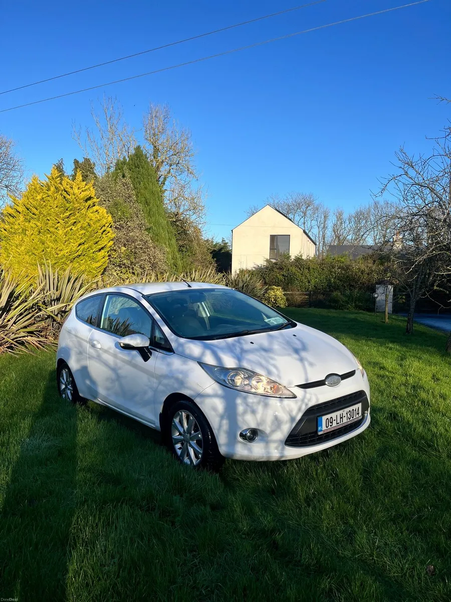 Ford Fiesta 1.2 2009 - Image 4