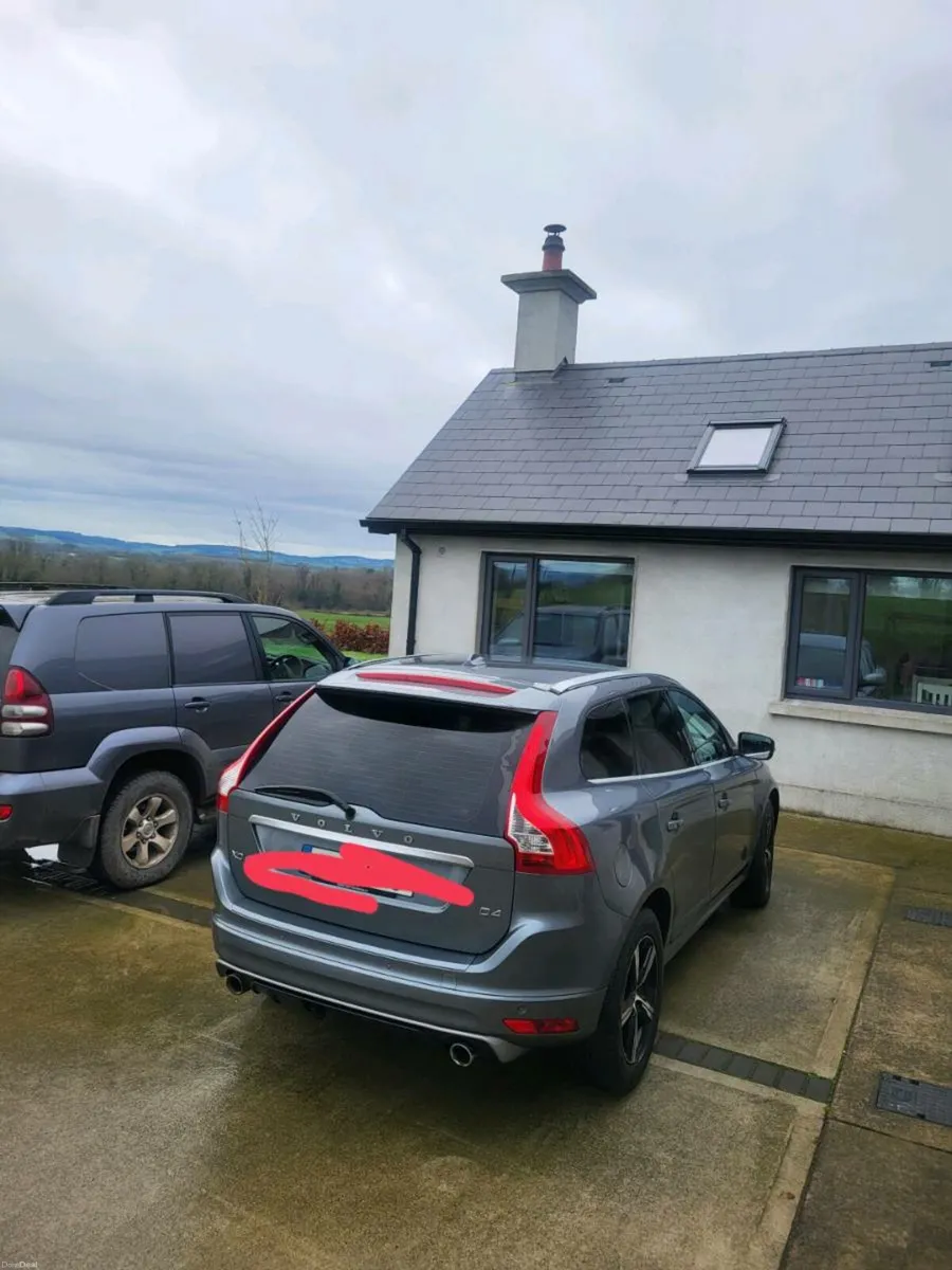 Volvo XC60 R Design - Image 3