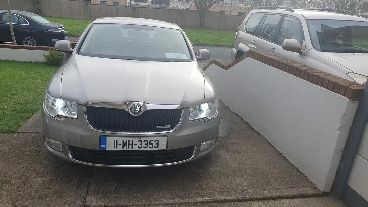 Skoda superb - Image 2
