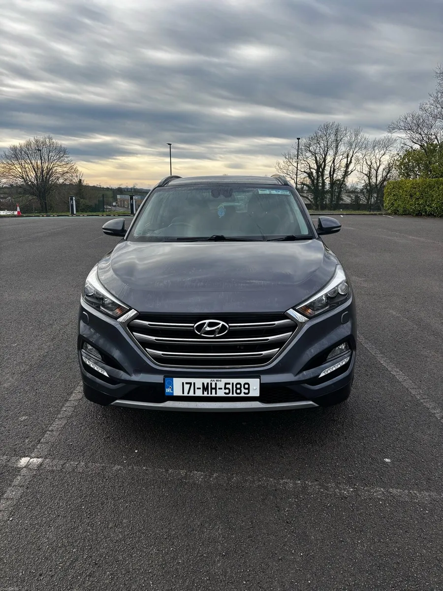 Hyundai Tuscan - Image 3