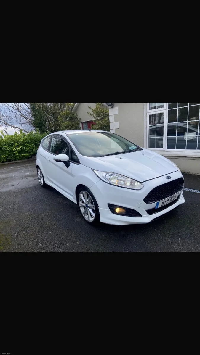 Ford Fiesta 2015 - Image 1