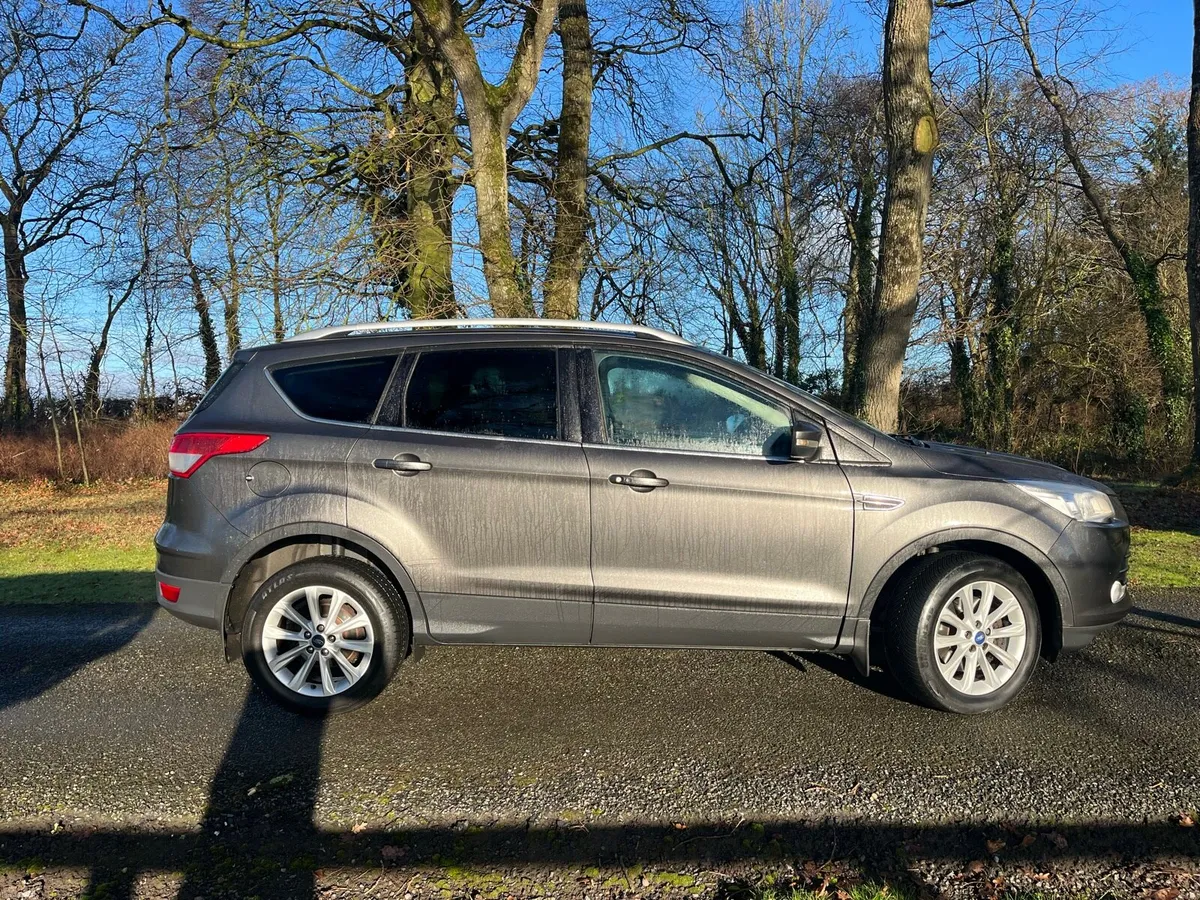 2016 KUGA TITANIUM LOW KM - Image 2