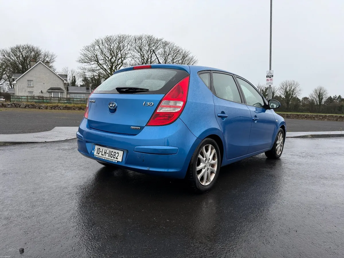 Hyundai i30 Comfort SE 1.6 Diesel 📍 - Image 3