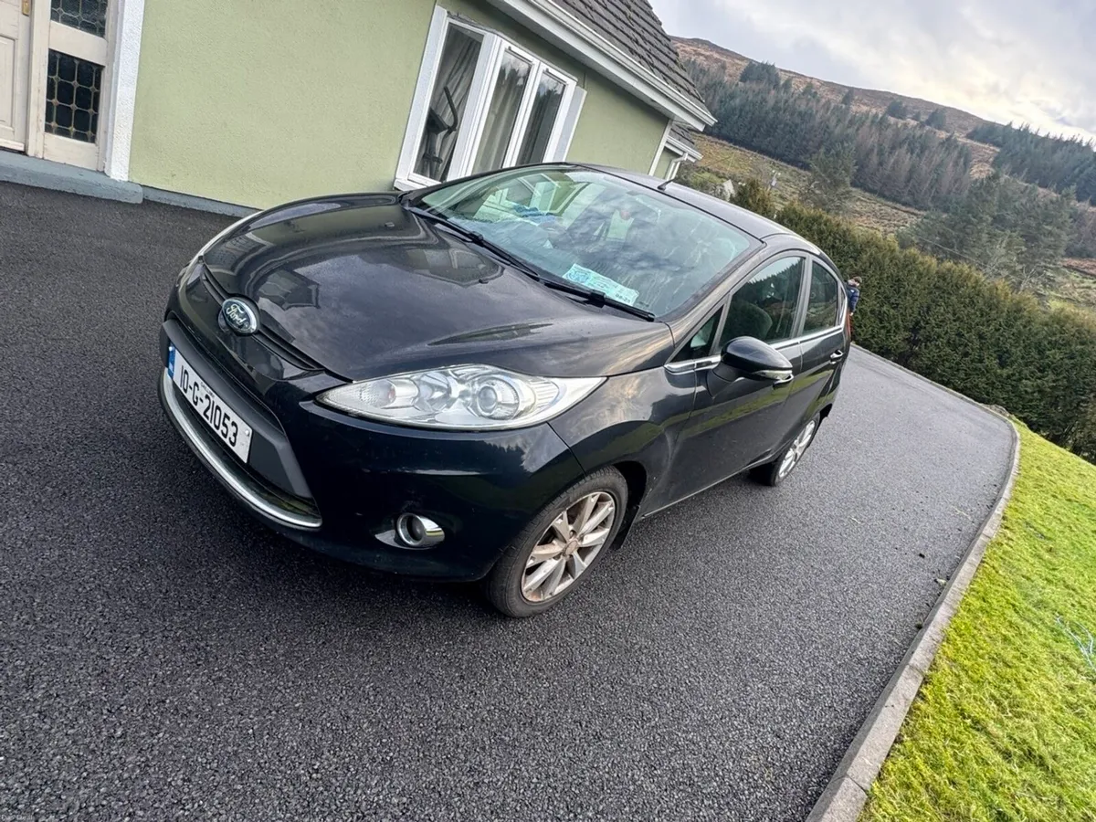 Ford Fiesta Zetec - Image 4