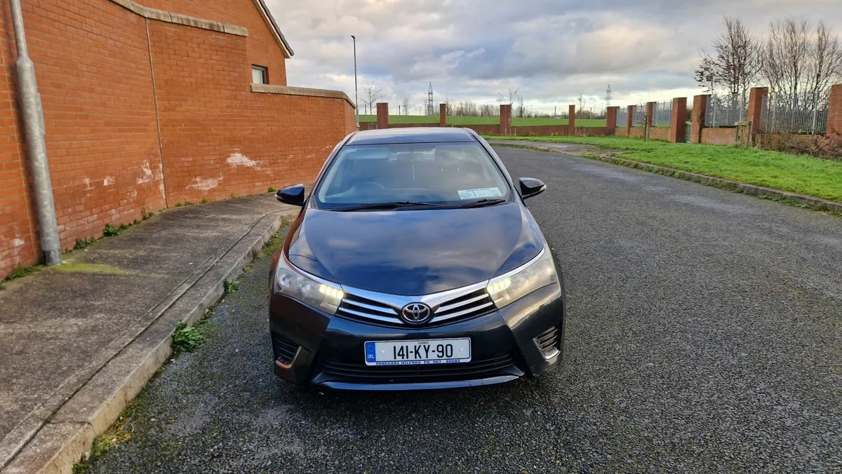 Toyota Corolla 2014 - Image 4