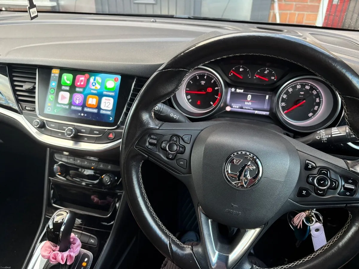 Vauxhall Astra automatic 1.4 Turbo - Image 4
