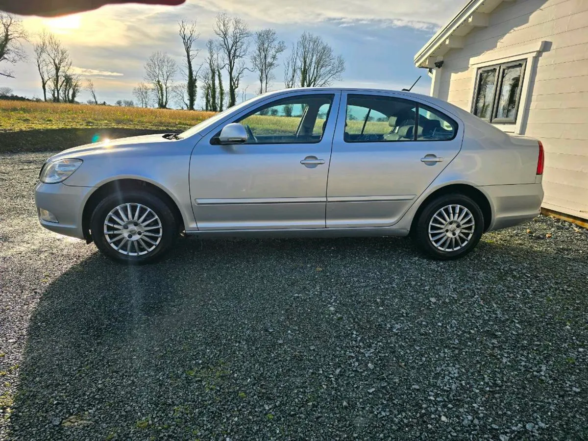 2012 Skoda Octavia 1.6 Tdi taxed and tested - Image 4