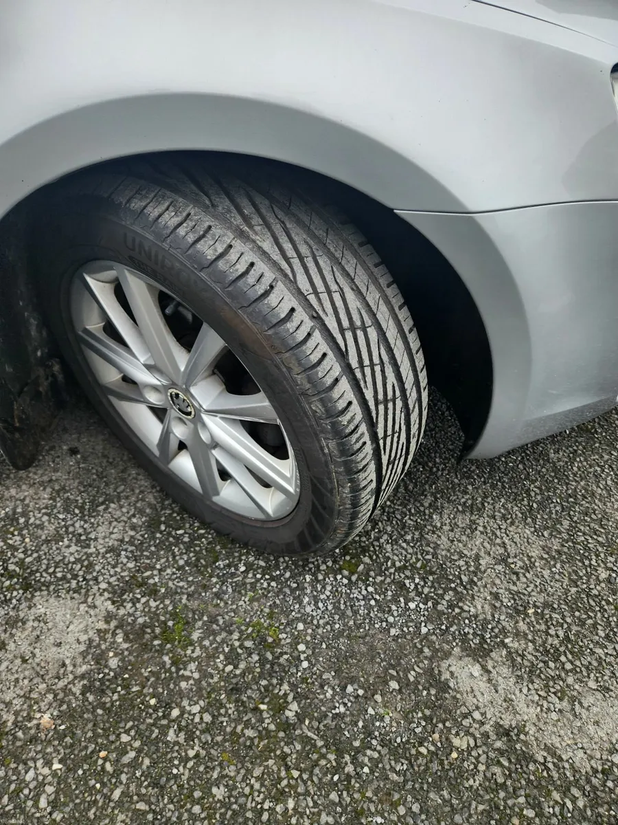 Skoda Octavia 2015 - Image 3