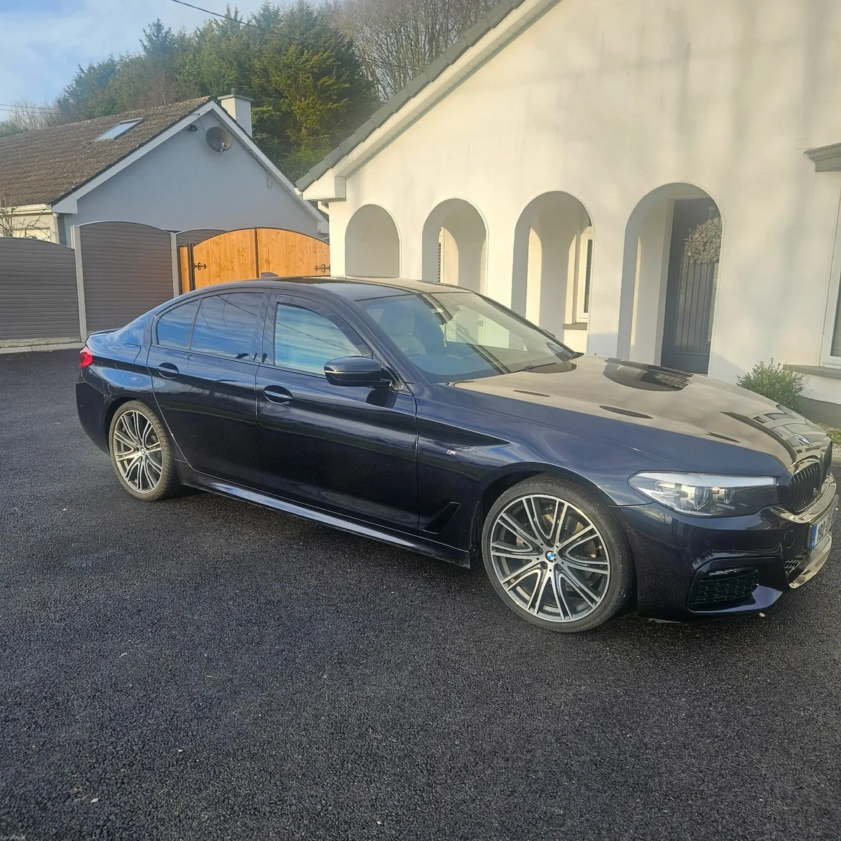 2019 BMW 520d G30 M Sport Auto - Image 3