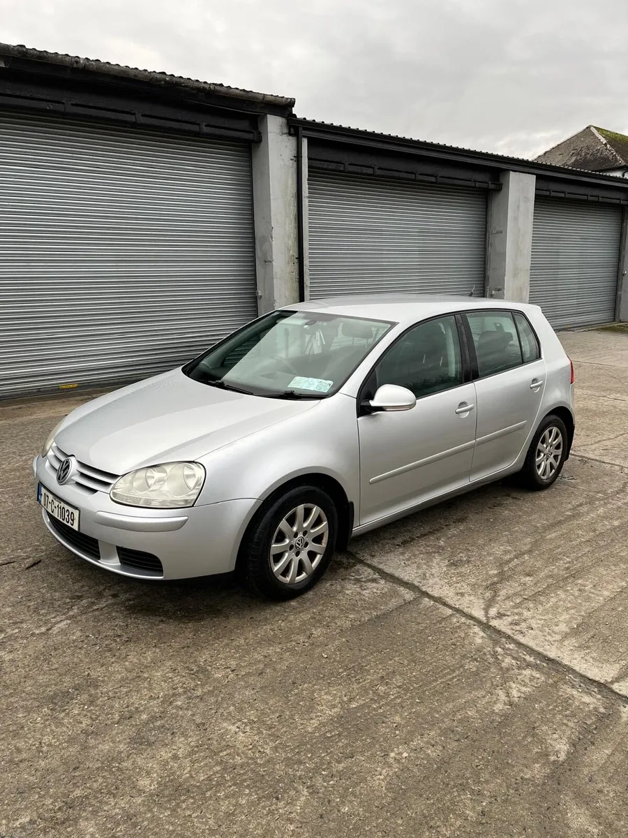 Volkswagen Golf - Image 1