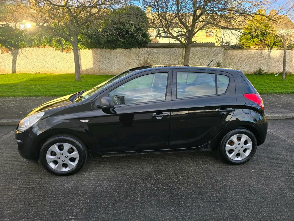 ⭐️ NEW NCT 09.26 ⭐️ Hyundai i20 1.2 Petrol - Image 2