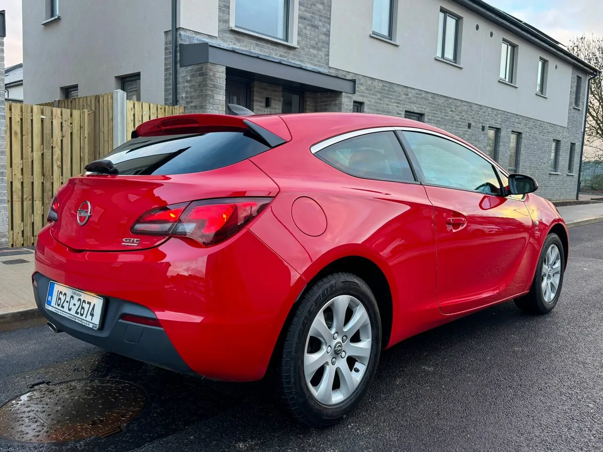 Opel Astra GTC 1,4 petrol ⛽️ Nct &Tax - Image 3