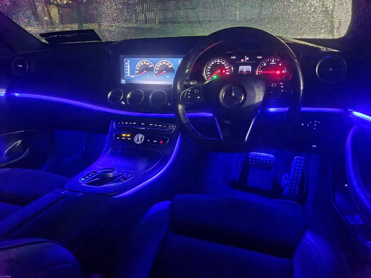 Mercedes-Benz E-Class 2018 AMG - Image 4